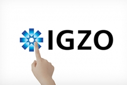 استفاده از صفحه نمایش‌ IGZO در مک پروهای